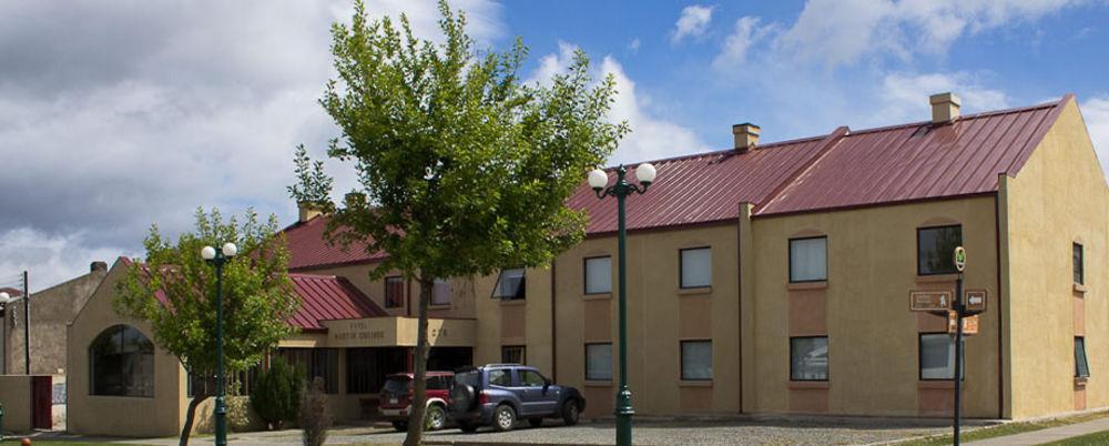 Hotel Martin Gusinde Puerto Natales Exterior photo